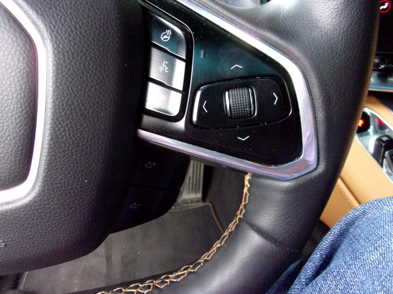 Used 2020 Chevrolet Corvette Stingray Preferred Cpe w/ 2LT Preferred Equipment Group image 20