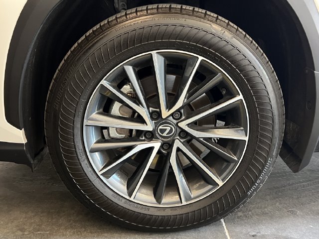 Certified 2025 Lexus NX 350 AWD w/ Accessory Package (2T) image 9