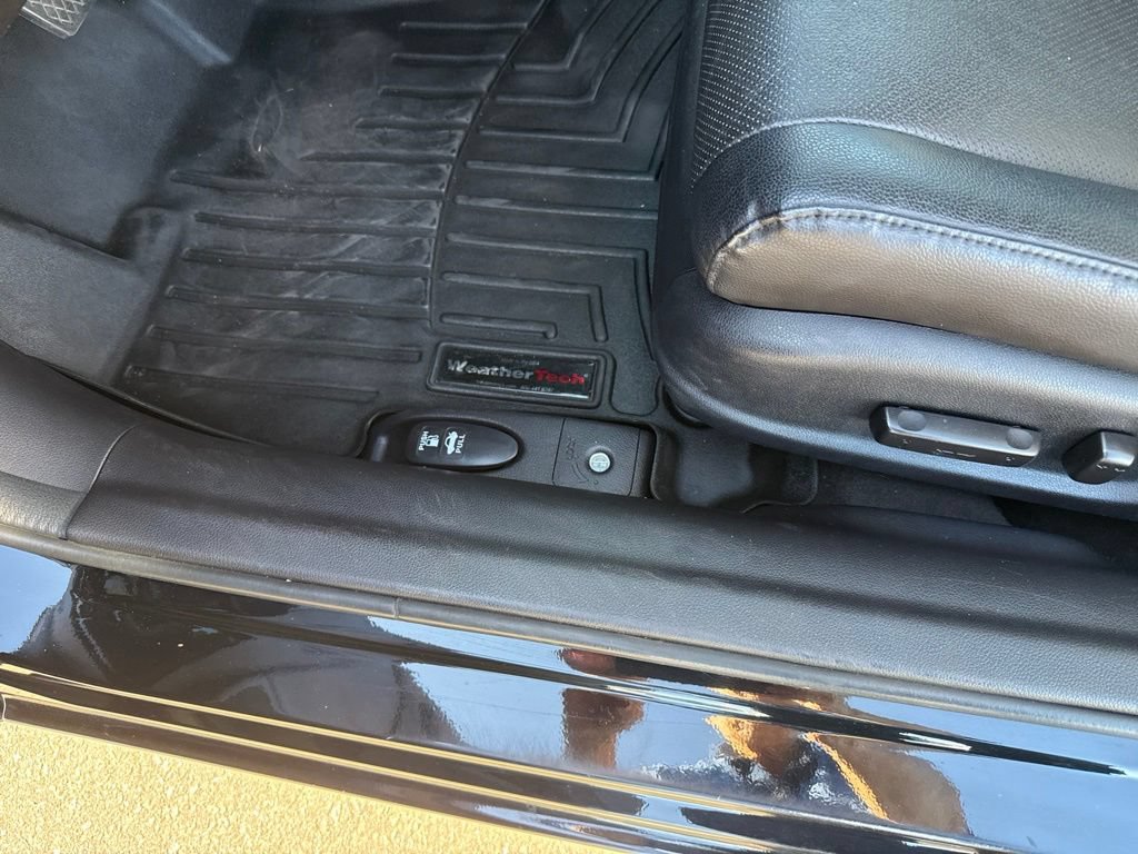 Used 2013 Acura ILX w/ Technology Package FWD image 17