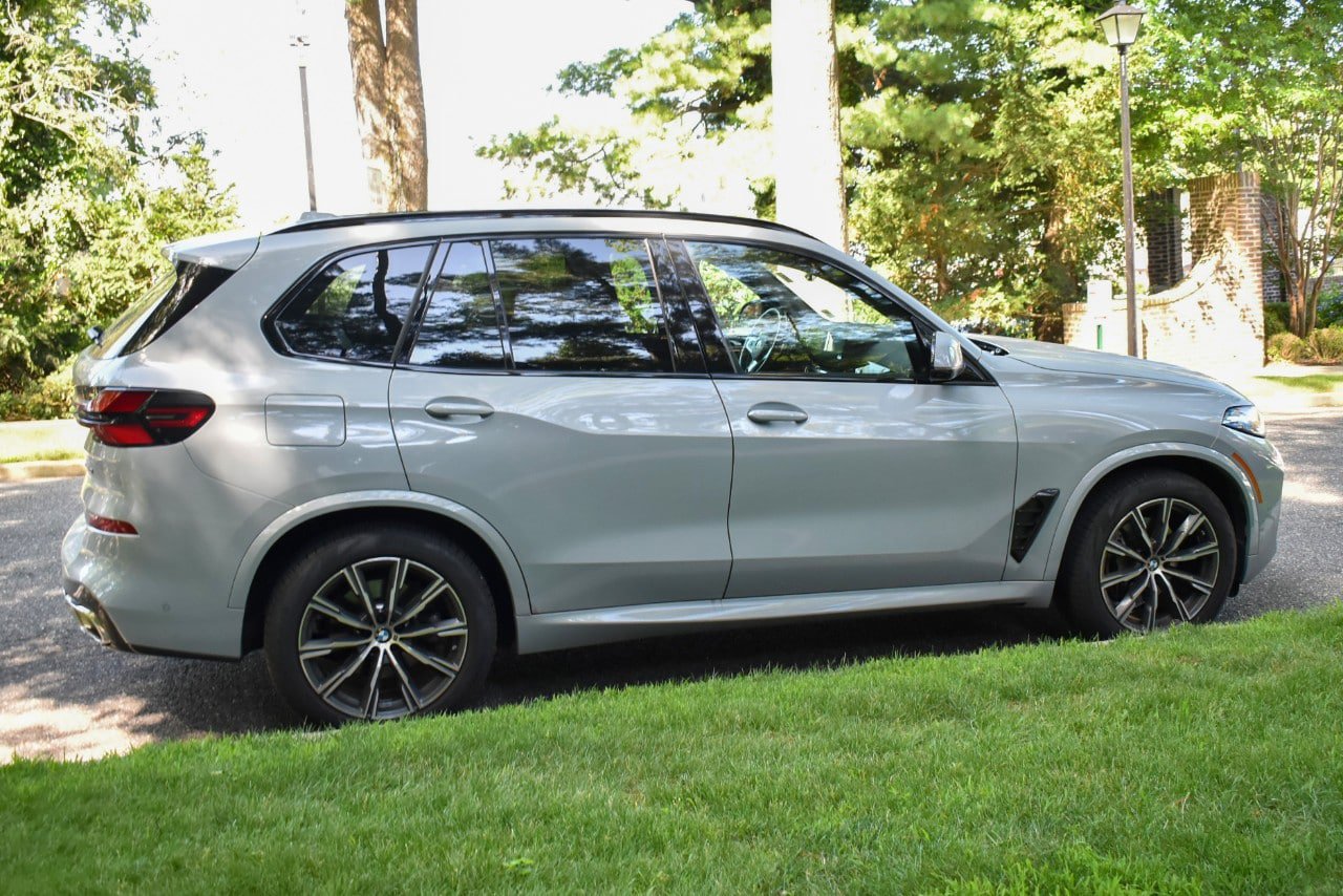 Used 2026 BMW X5 xDrive40i AWD/4WD image 8