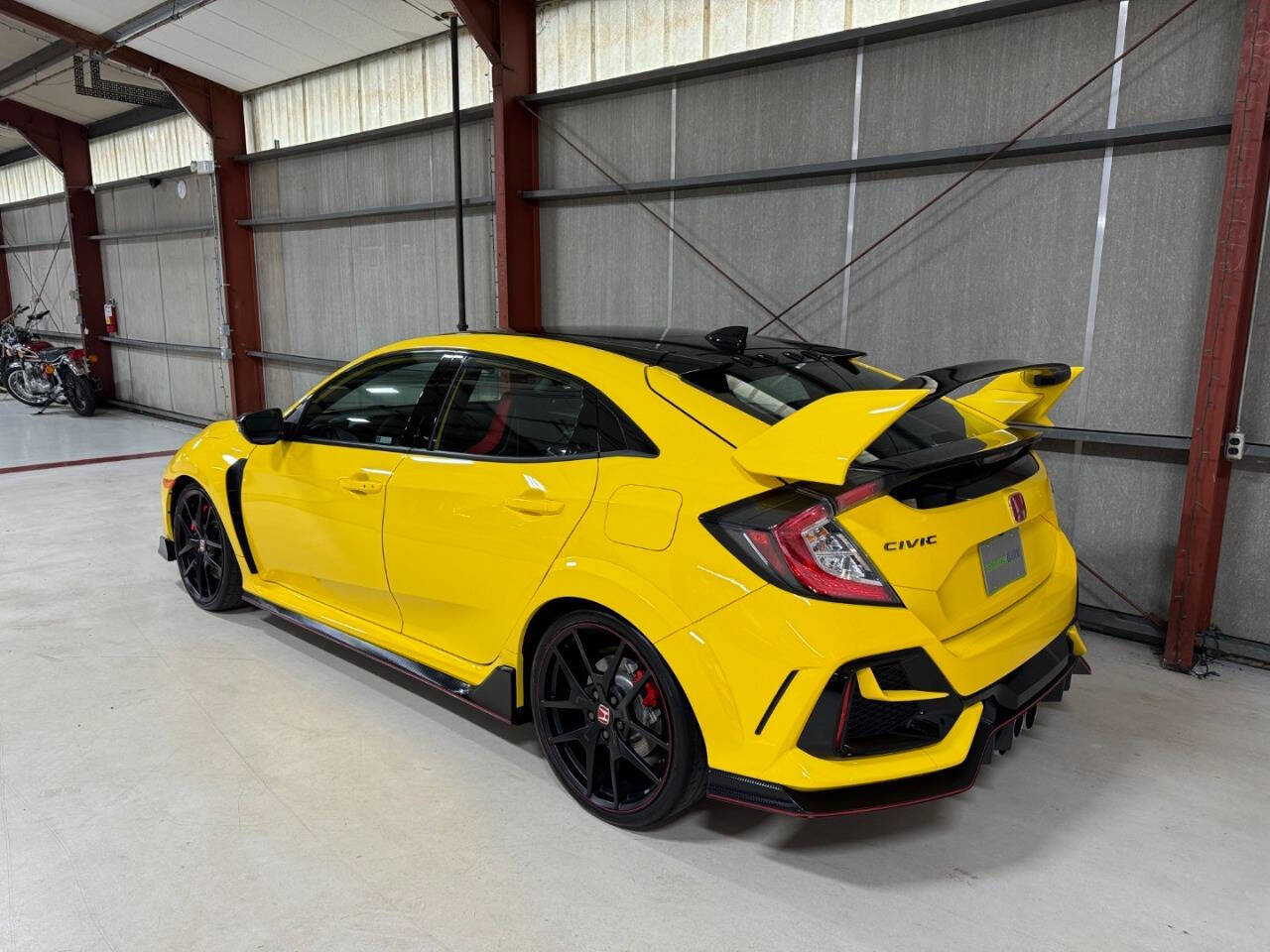 Used 2021 Honda Civic Type R Limited image 8