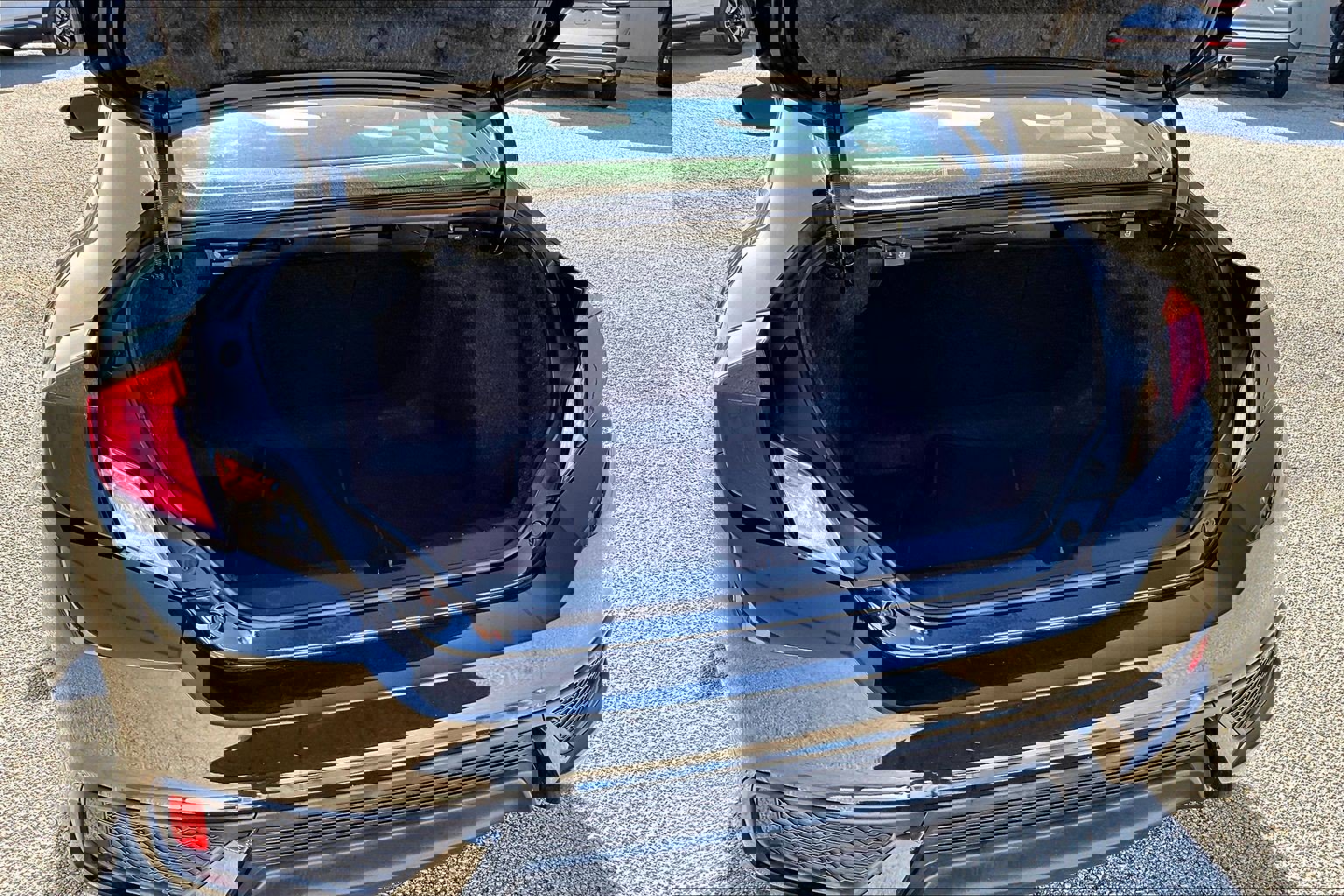 Used 2019 Honda Civic EX image 18