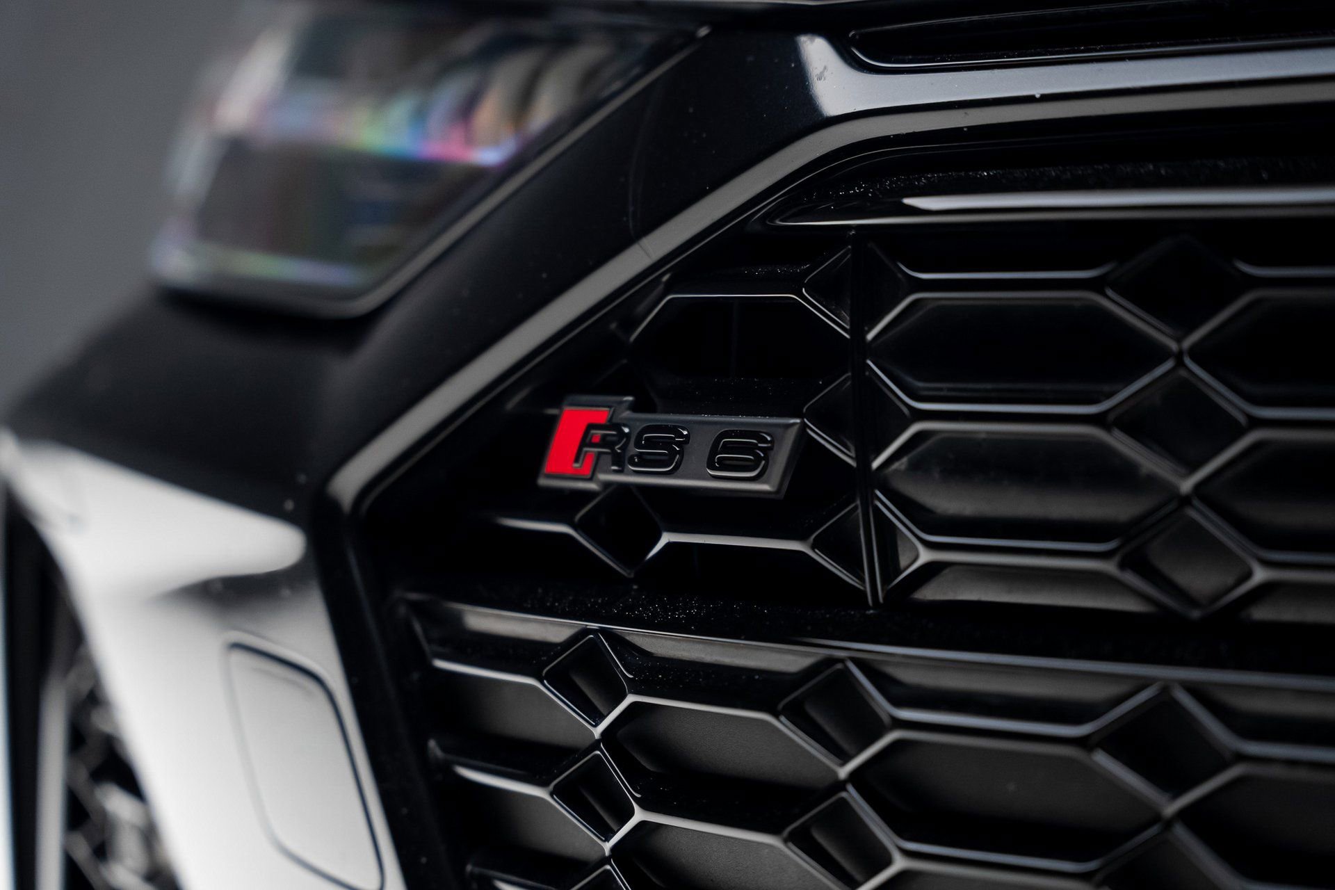 Used 2022 Audi RS 6 AWD/4WD image 11