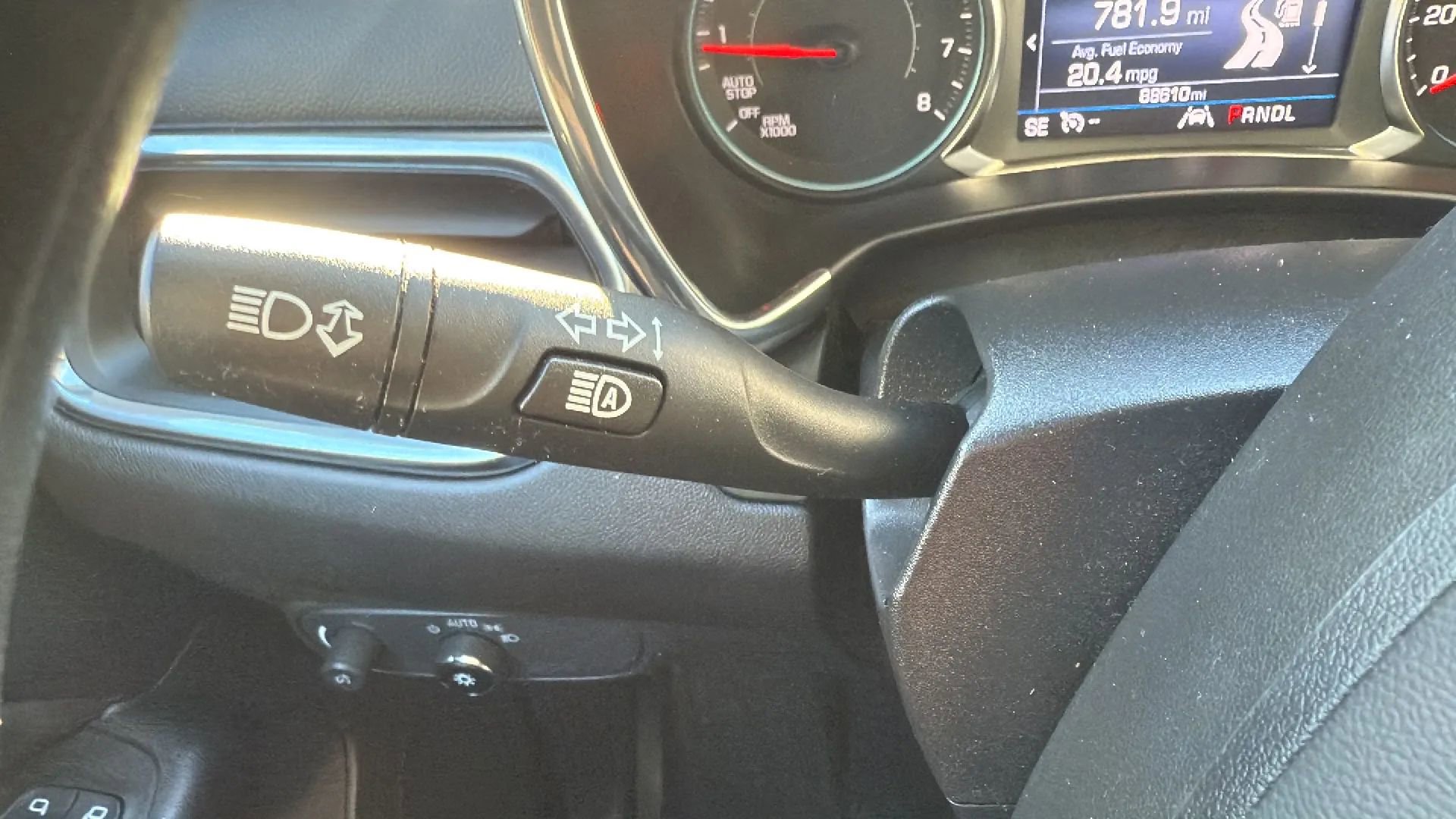 Used 2023 Chevrolet Equinox LT w/ LPO, Floor Liner Package image 14