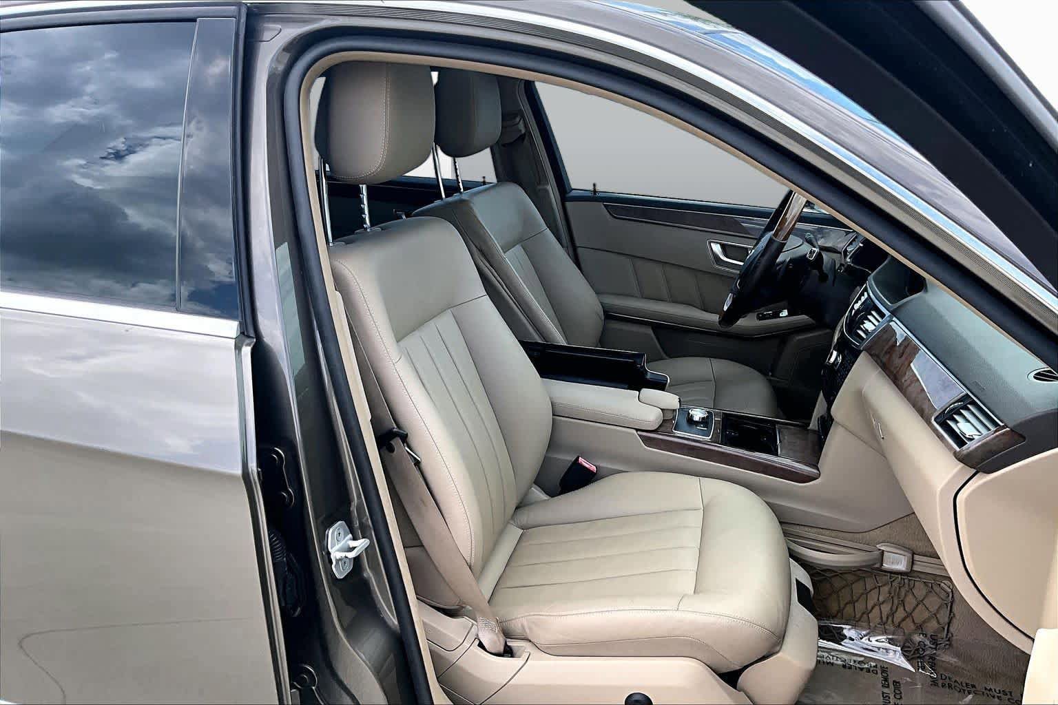 Used 2013 Mercedes-Benz E 350 Sedan image 8