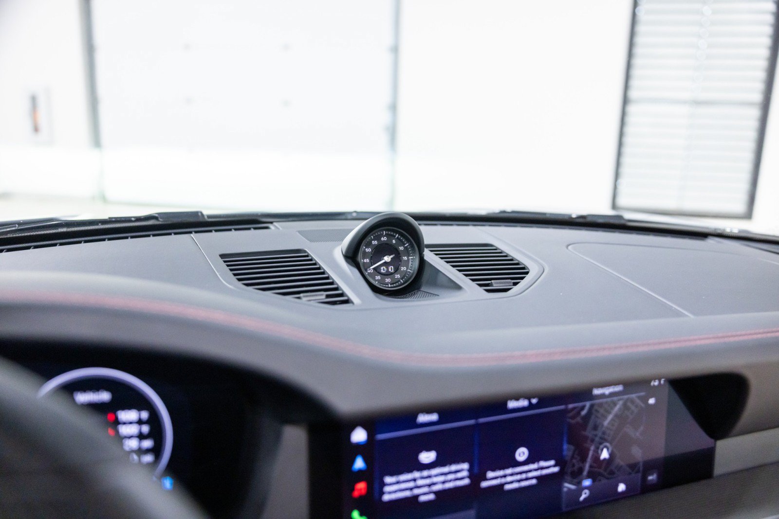 Used 2026 Porsche 911 GTS image 40