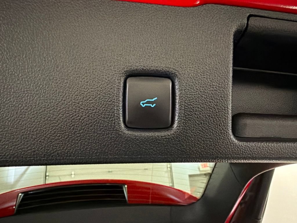 Certified 2024 Ford Escape Active AWD/4WD image 36