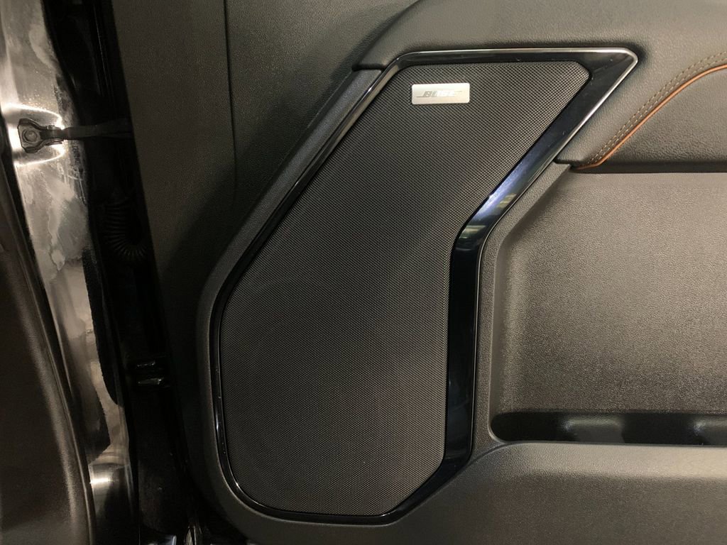 Used 2023 GMC Sierra 1500 AT4 w/ Technology Package image 21