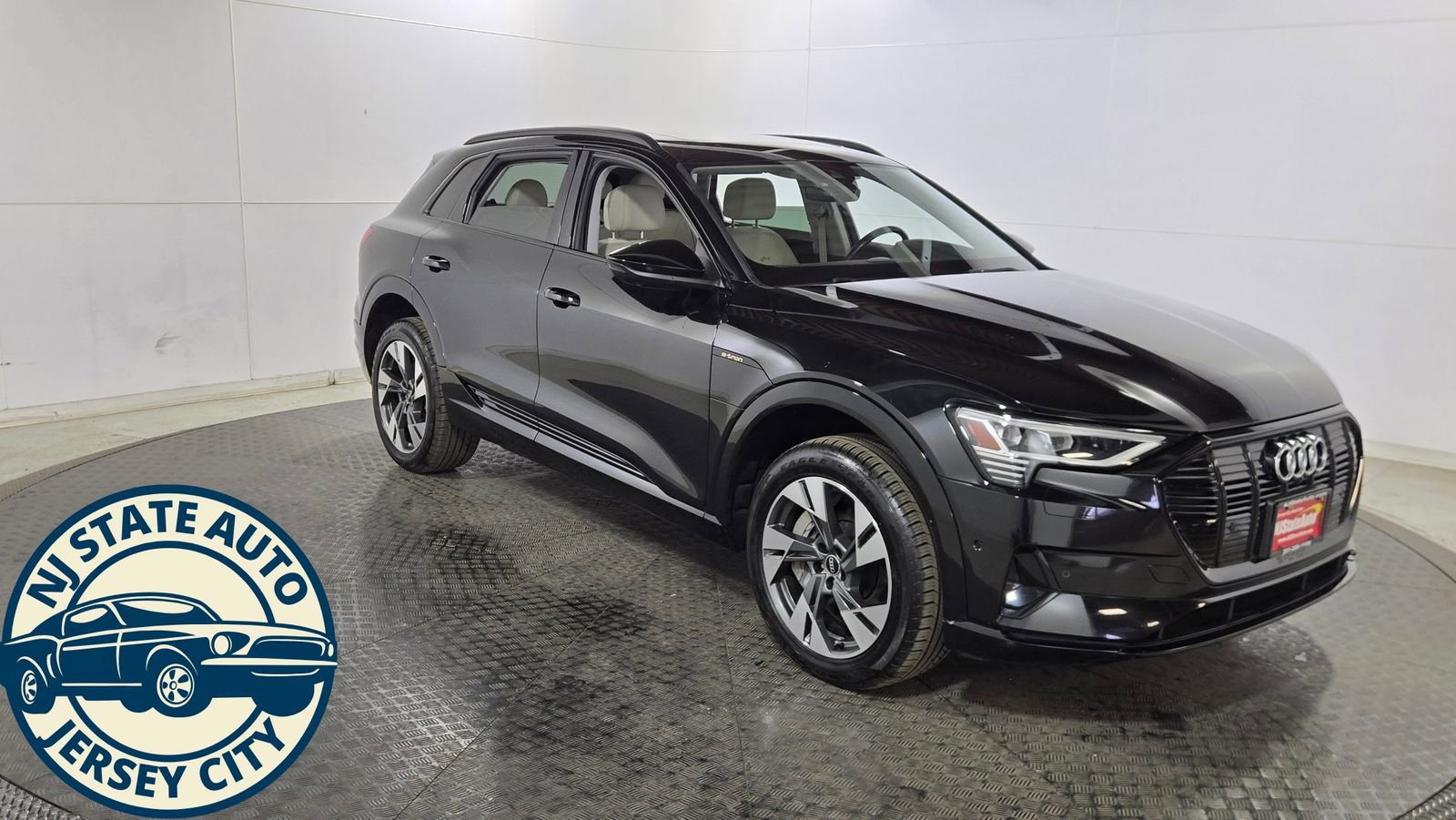 Used 2021 Audi e-tron Premium w/ Convenience Plus Package