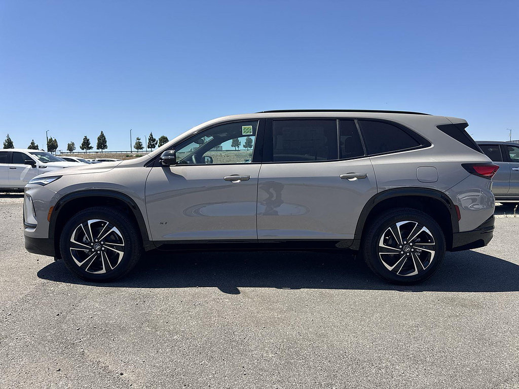 New 2026 Buick Enclave Sport Touring FWD image 5