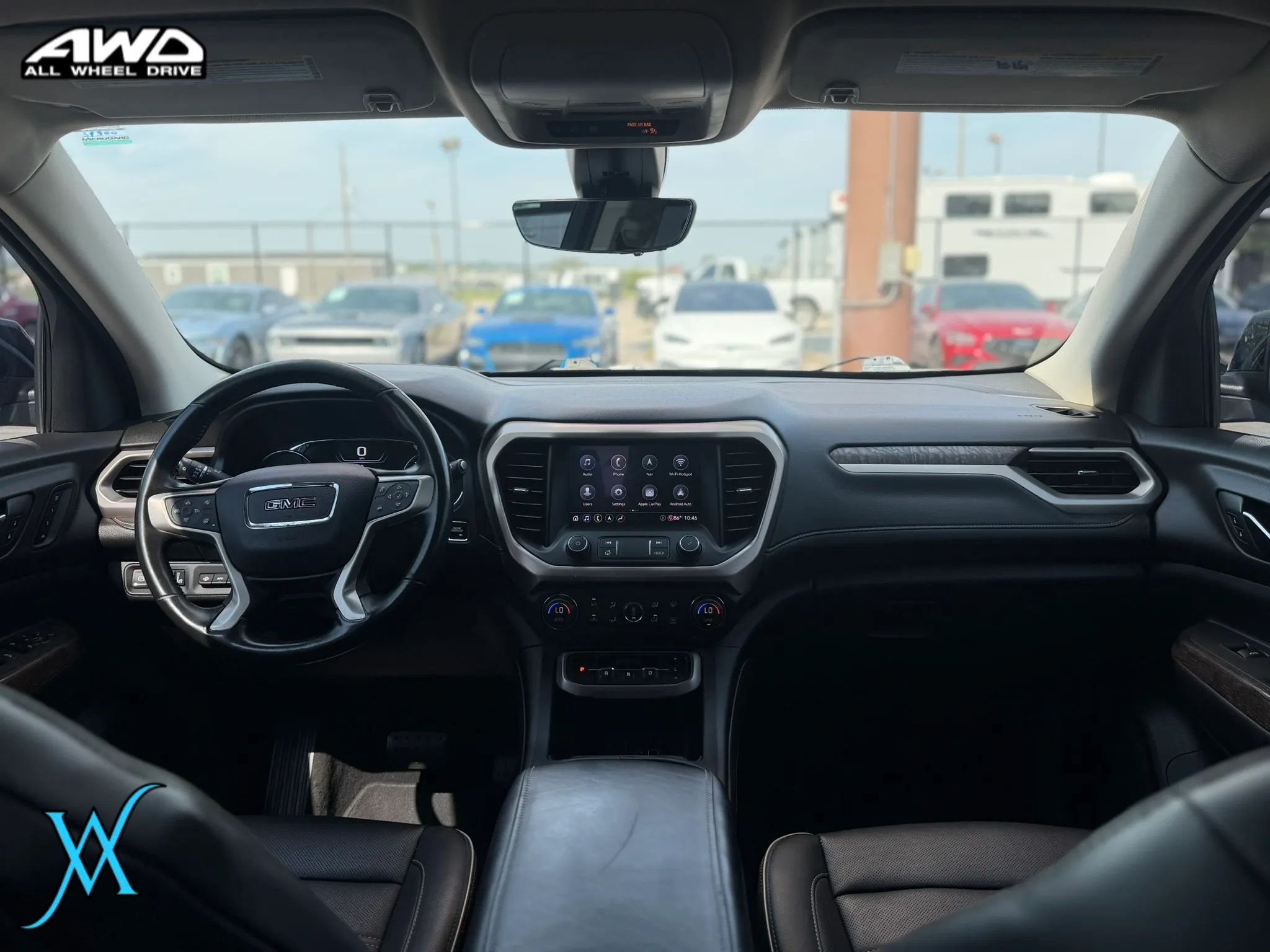 Used 2020 GMC Acadia Denali w/ Technology Package AWD/4WD image 27