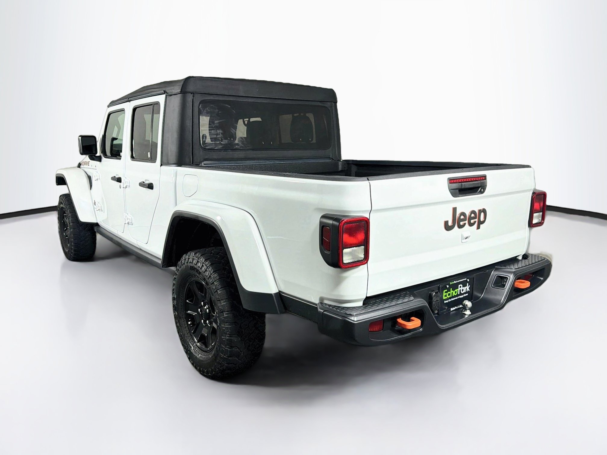 Used 2022 Jeep Gladiator Mojave AWD/4WD image 5