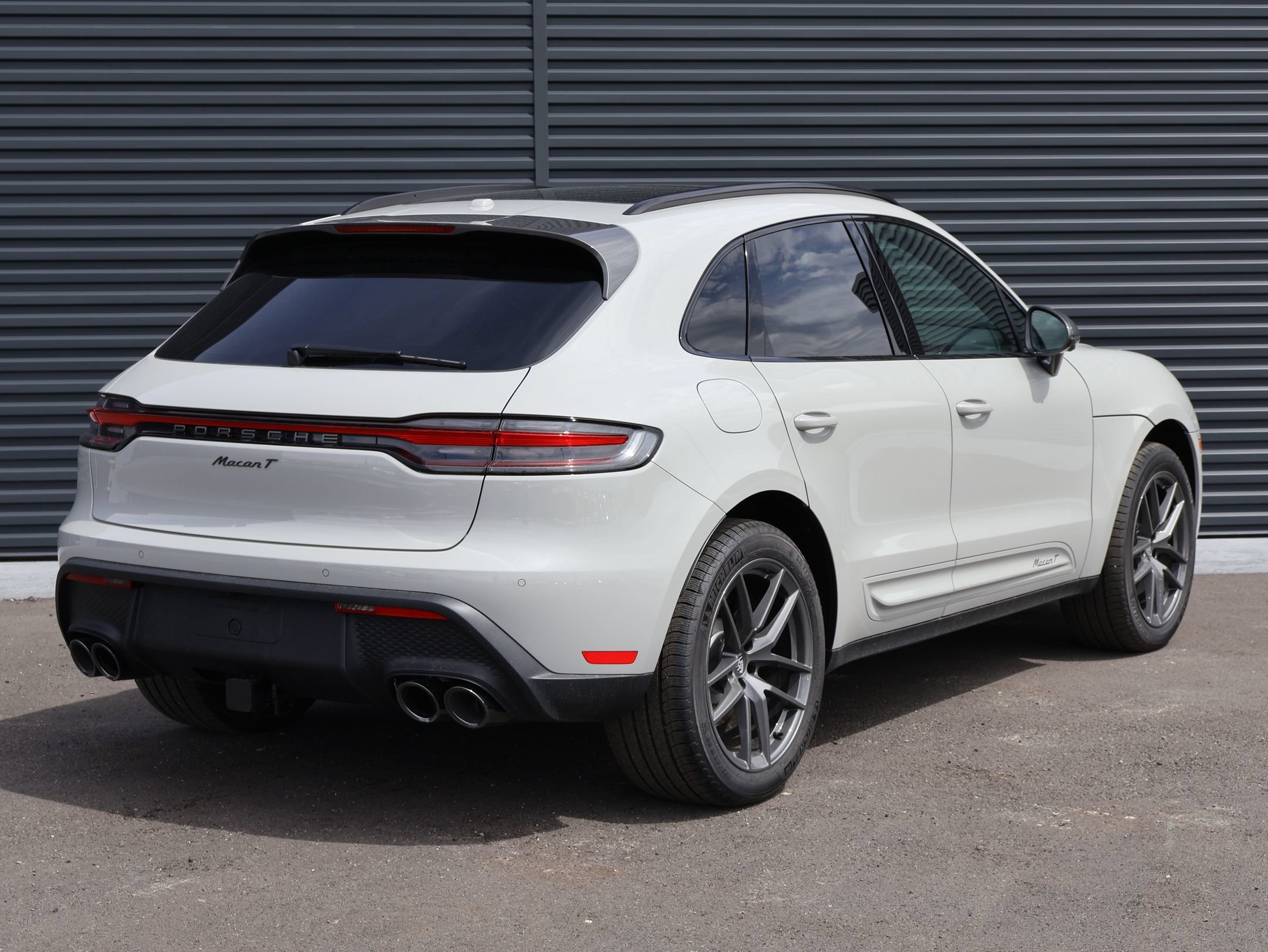 New 2026 Porsche Macan Turbo AWD/4WD image 9