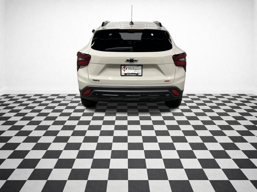 New 2026 Chevrolet Trax RS w/ Sunroof Package image 7