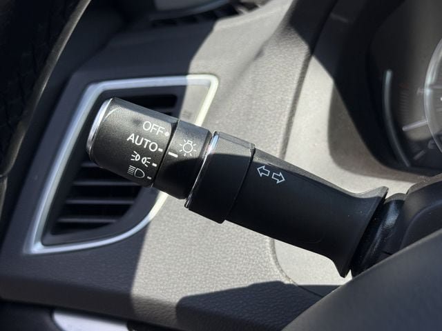 Used 2018 Acura TLX FWD image 22