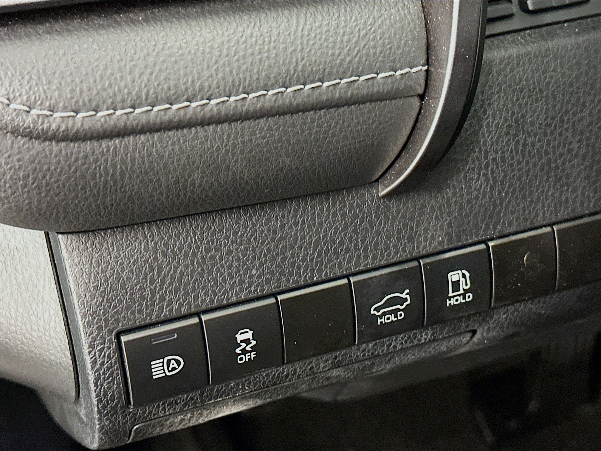 Used 2024 Toyota Camry SE image 17