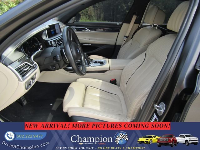 Used 2017 BMW M760i xDrive AWD/4WD image 8