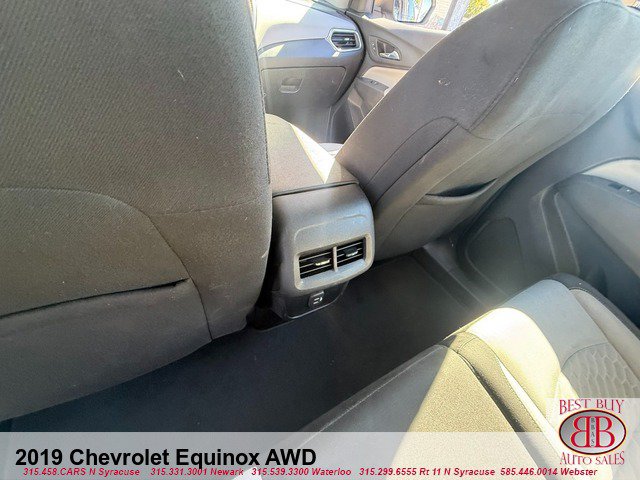 Used 2019 Chevrolet Equinox LS AWD/4WD image 13