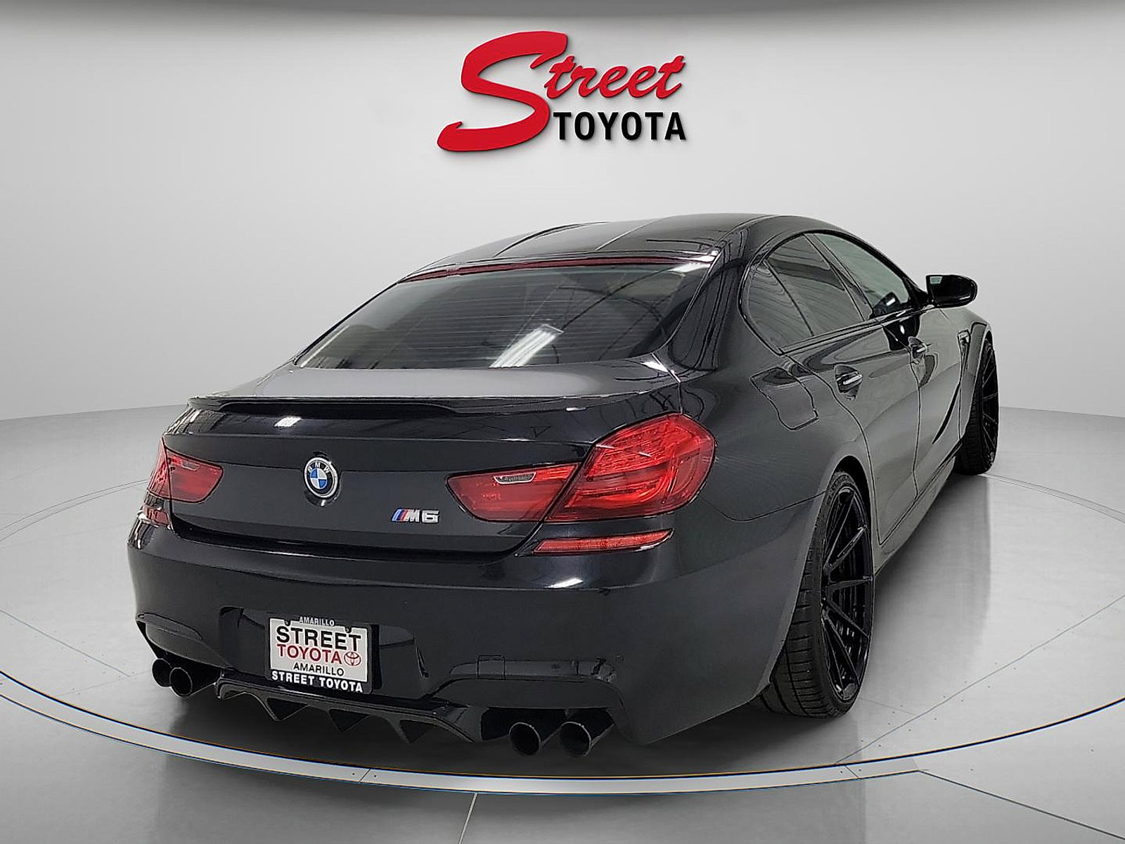 Used 2017 BMW M6 Gran Coupe image 5