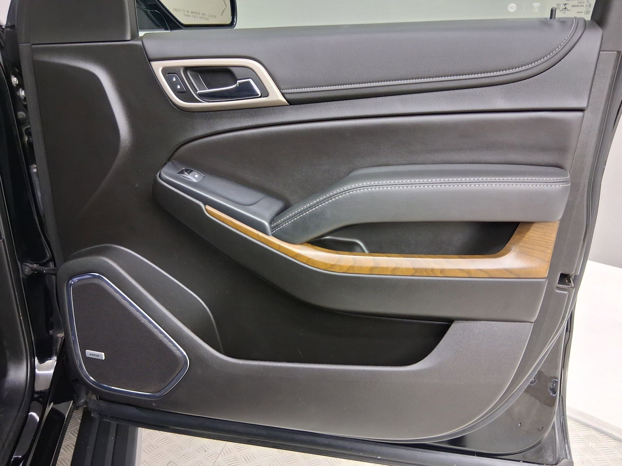 Used 2019 GMC Yukon XL Denali w/ Denali Ultimate Package image 34