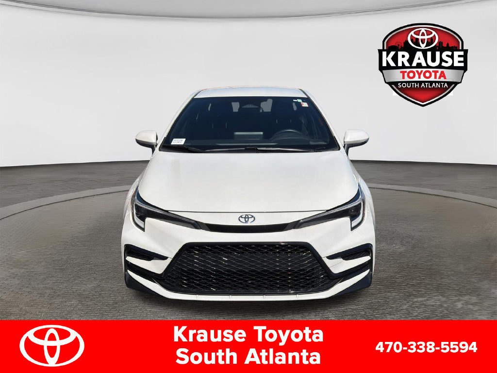 Used 2024 Toyota Corolla SE FWD image 2