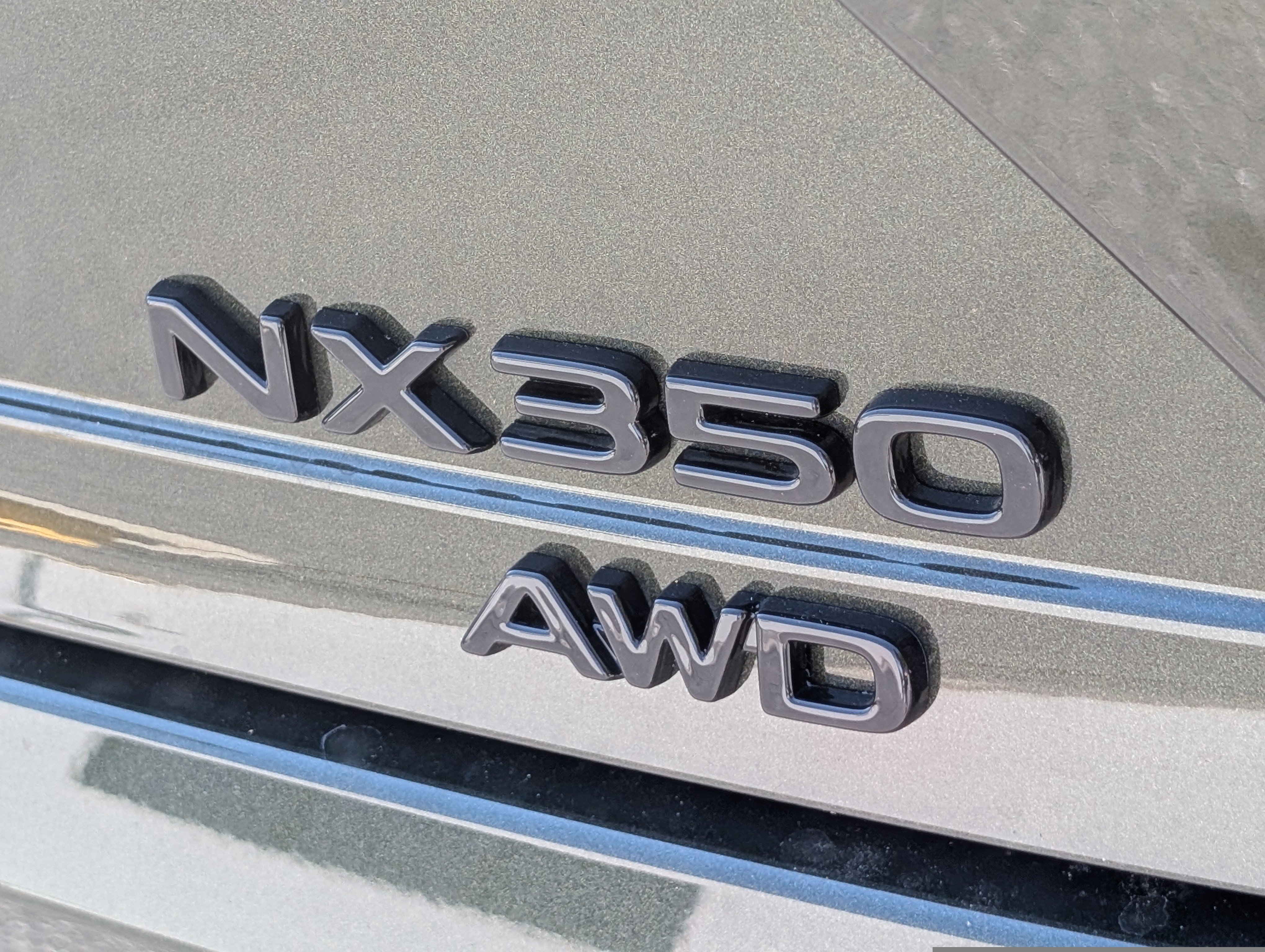 New 2026 Lexus NX 350 AWD image 5