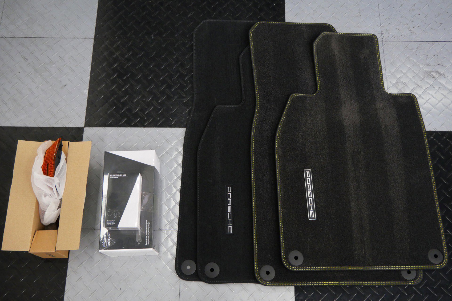 Used 2022 Porsche 911 GT3 image 39