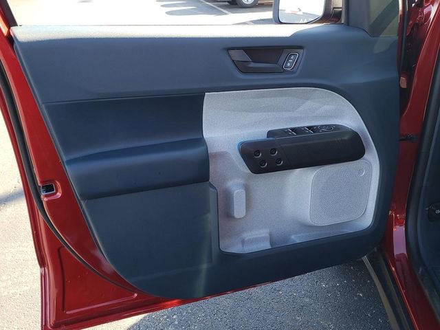 New 2025 Ford Maverick XLT w/ Equipment Group 301A image 17