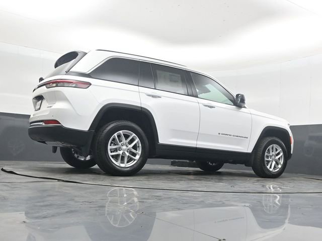 New 2025 Jeep Grand Cherokee Laredo image 39