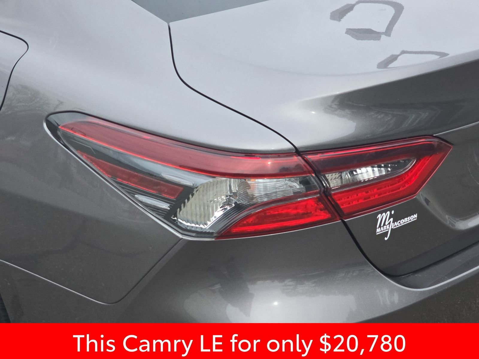 Used 2024 Toyota Camry LE image 39