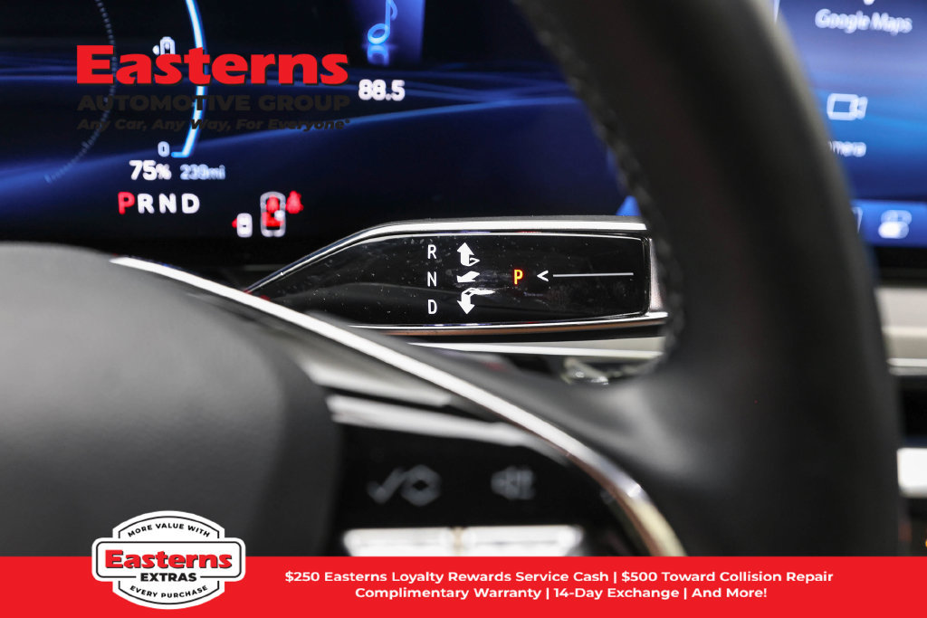 Used 2024 Cadillac Lyriq Luxury RWD image 14