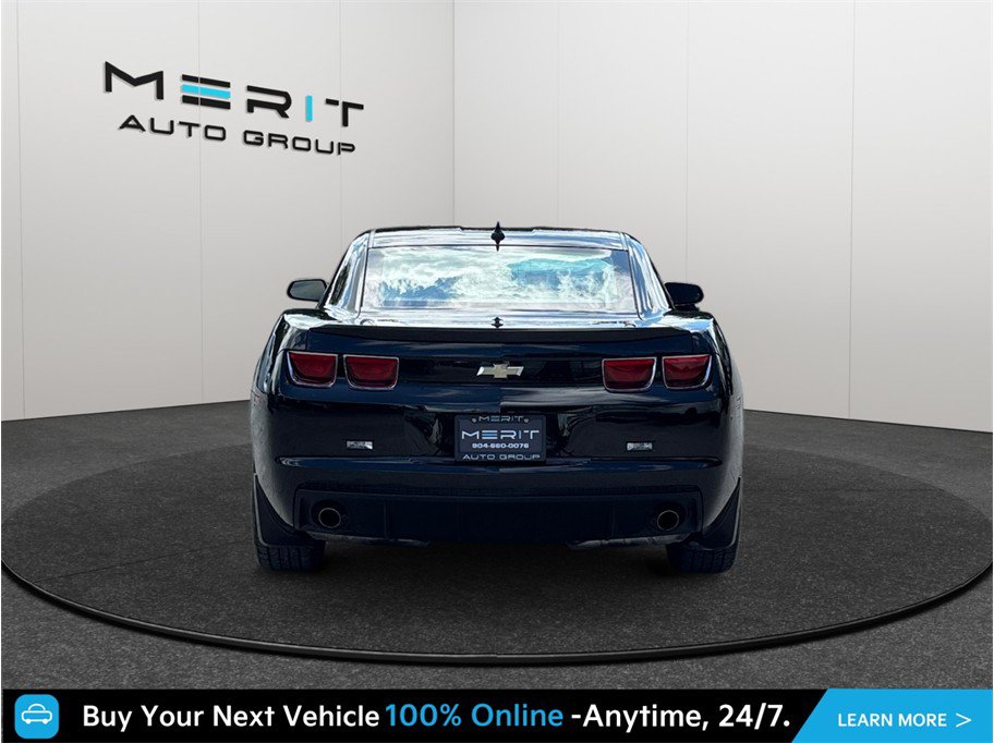 Used 2013 Chevrolet Camaro LS RWD image 8
