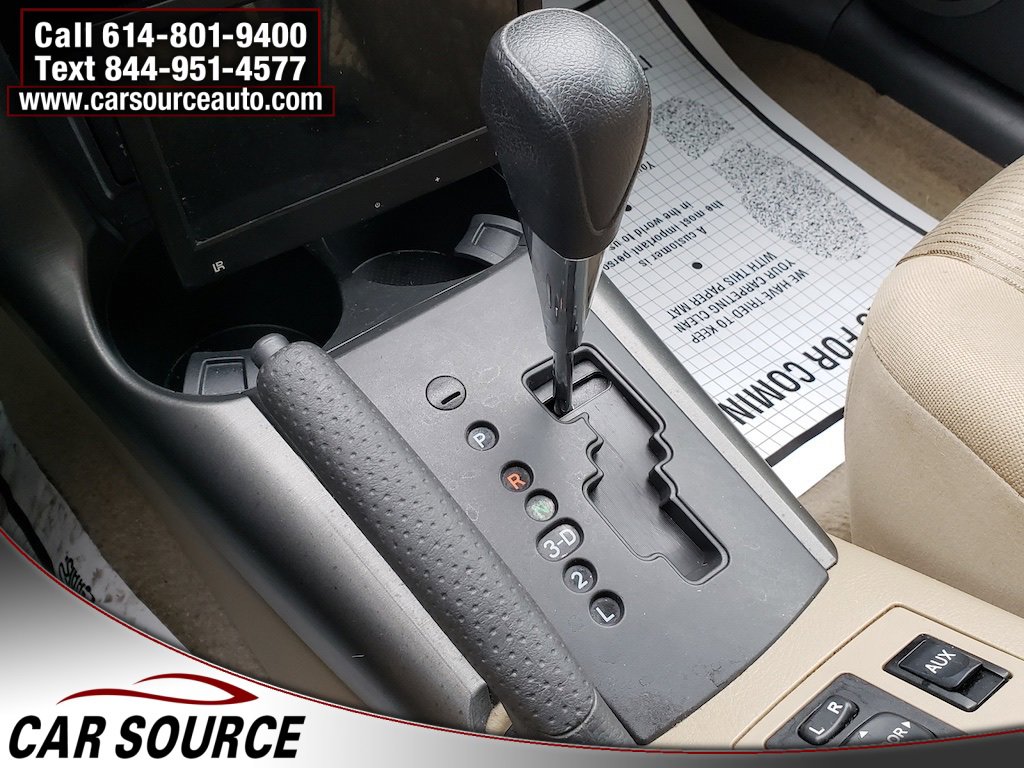 Used 2011 Toyota RAV4 2WD image 17