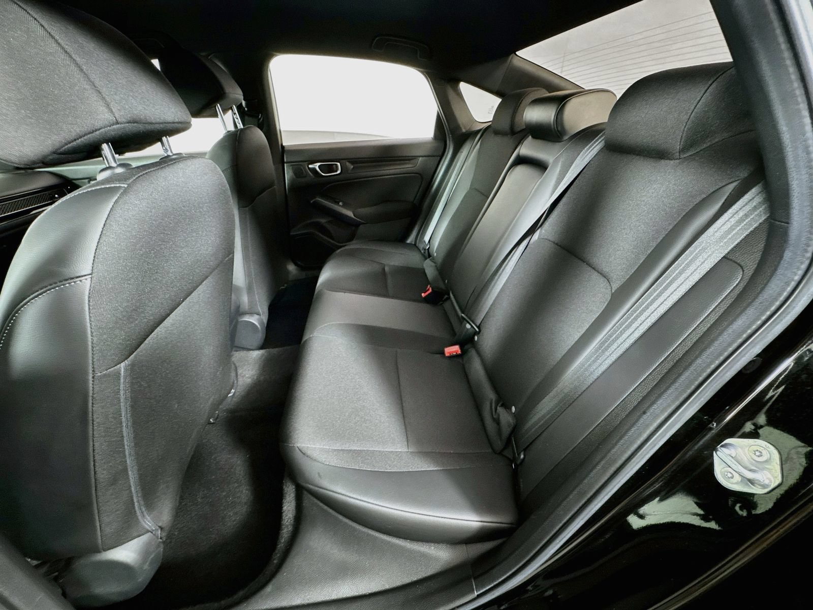 Used 2025 Honda Civic Sport image 17