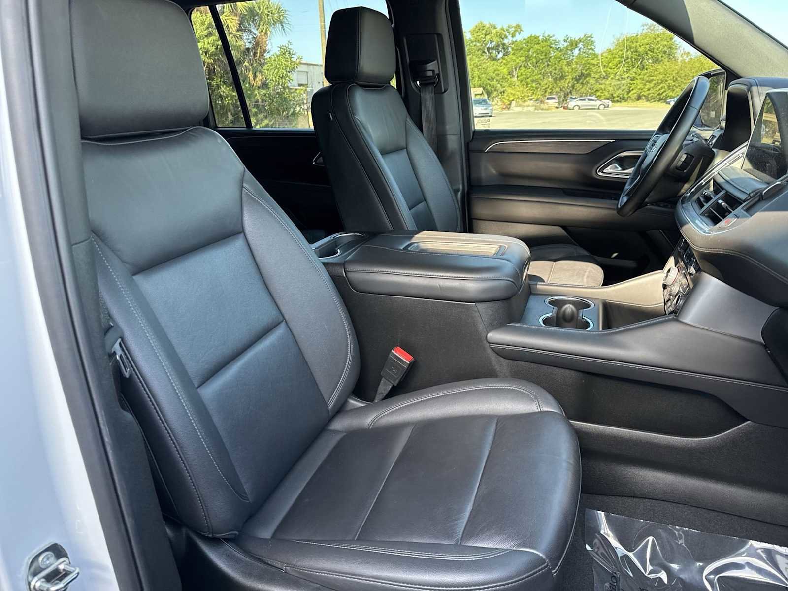 Used 2024 Chevrolet Suburban LT AWD/4WD image 20
