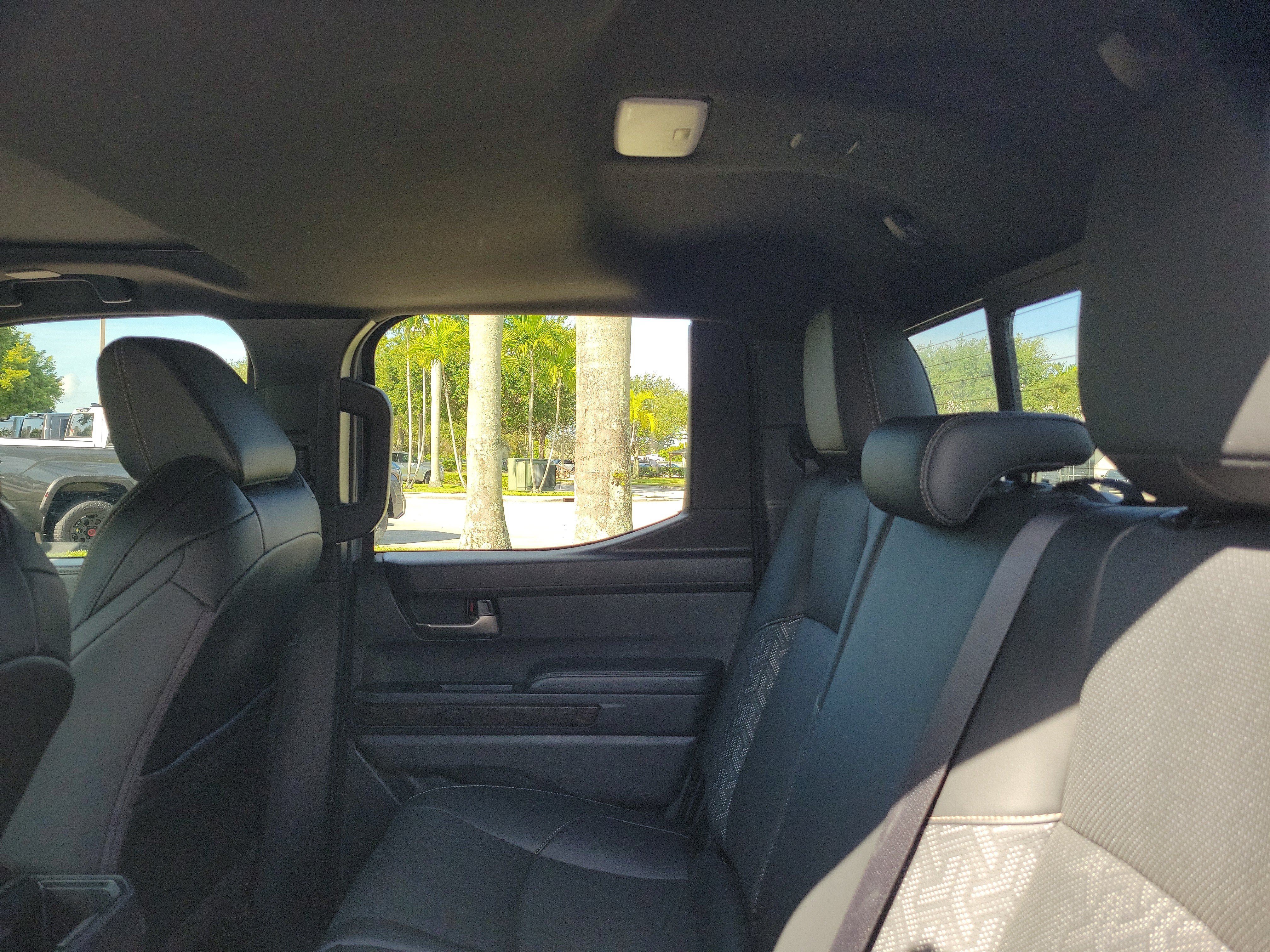 Used 2024 Toyota Tacoma Limited w/ Limited Package (LT) AWD/4WD image 12