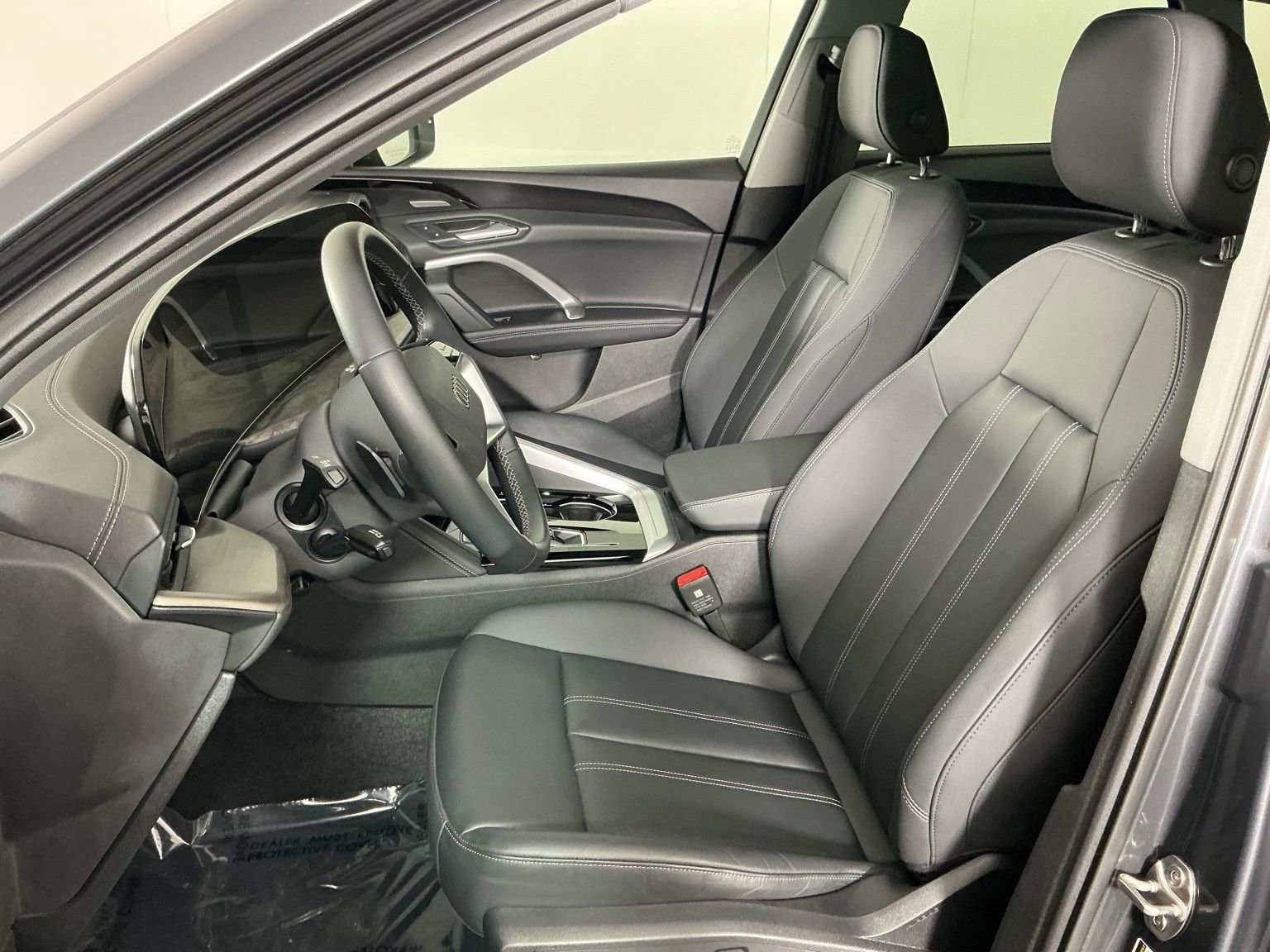 Used 2025 Audi Q5 Premium Plus w/ Premium Plus image 15