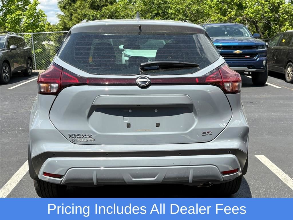 Used 2024 Nissan Kicks SR FWD image 5