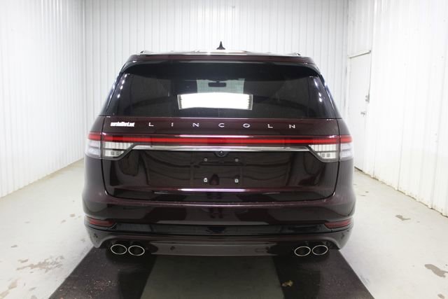 Used 2023 Lincoln Aviator Reserve w/ Equipment Group 201A AWD/4WD image 5