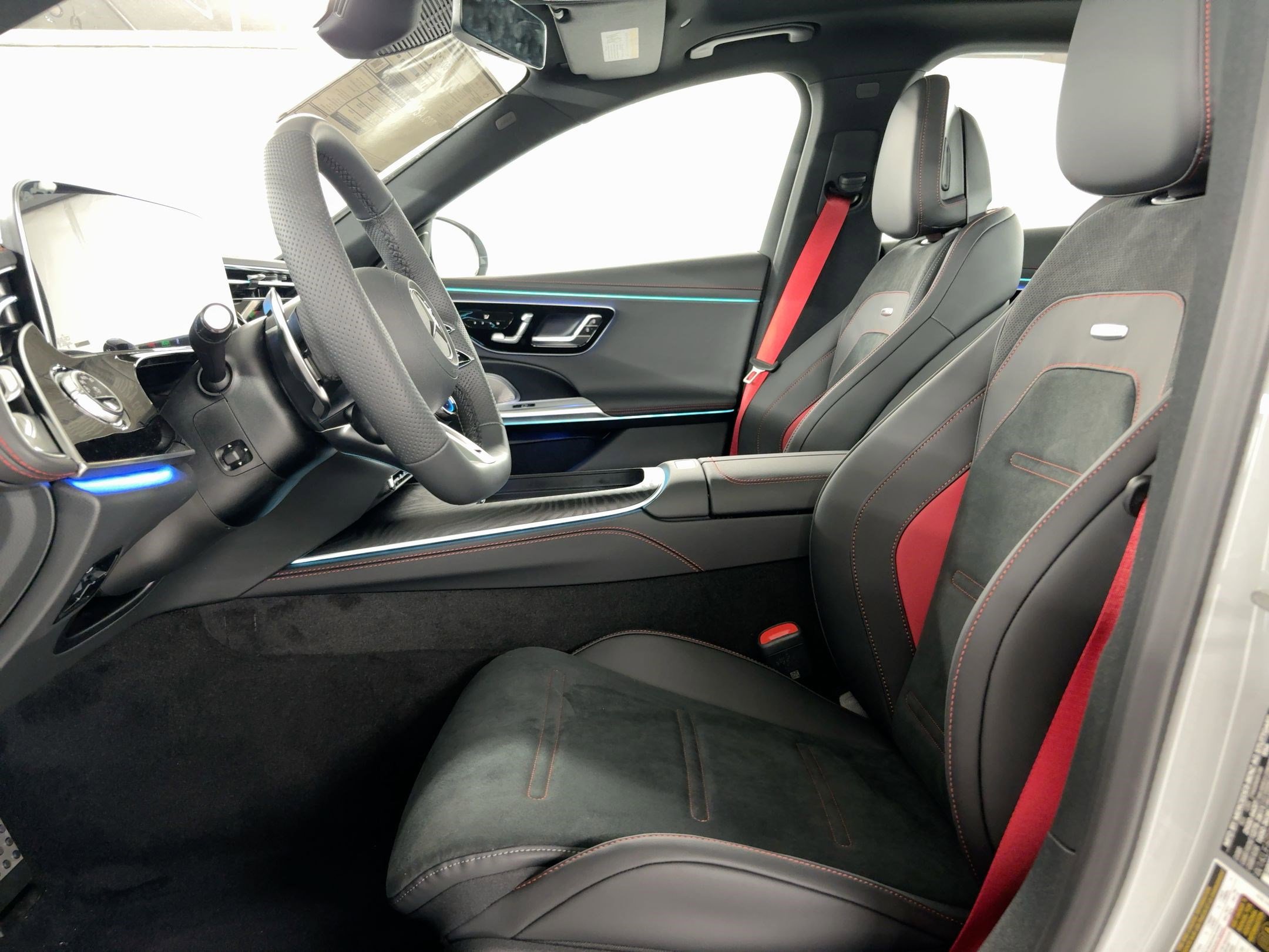 New 2026 Mercedes-Benz E 53 AMG e 4MATIC Sedan image 21