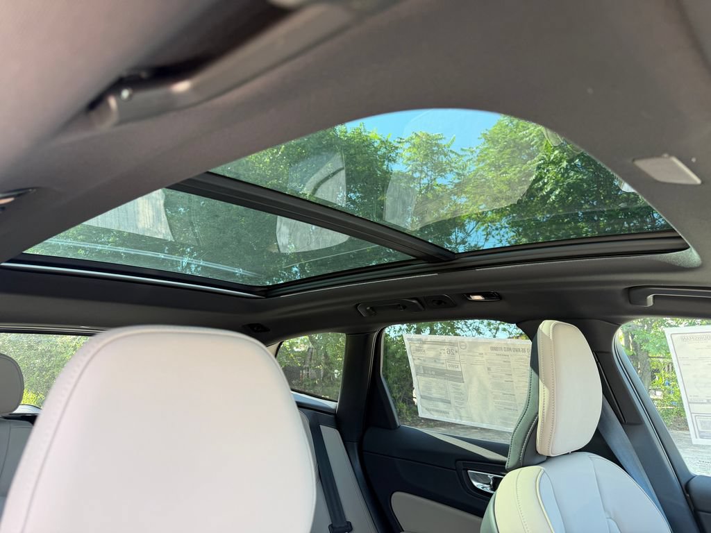 New 2026 Volvo XC60 B5 Core w/ Climate Package AWD/4WD image 10