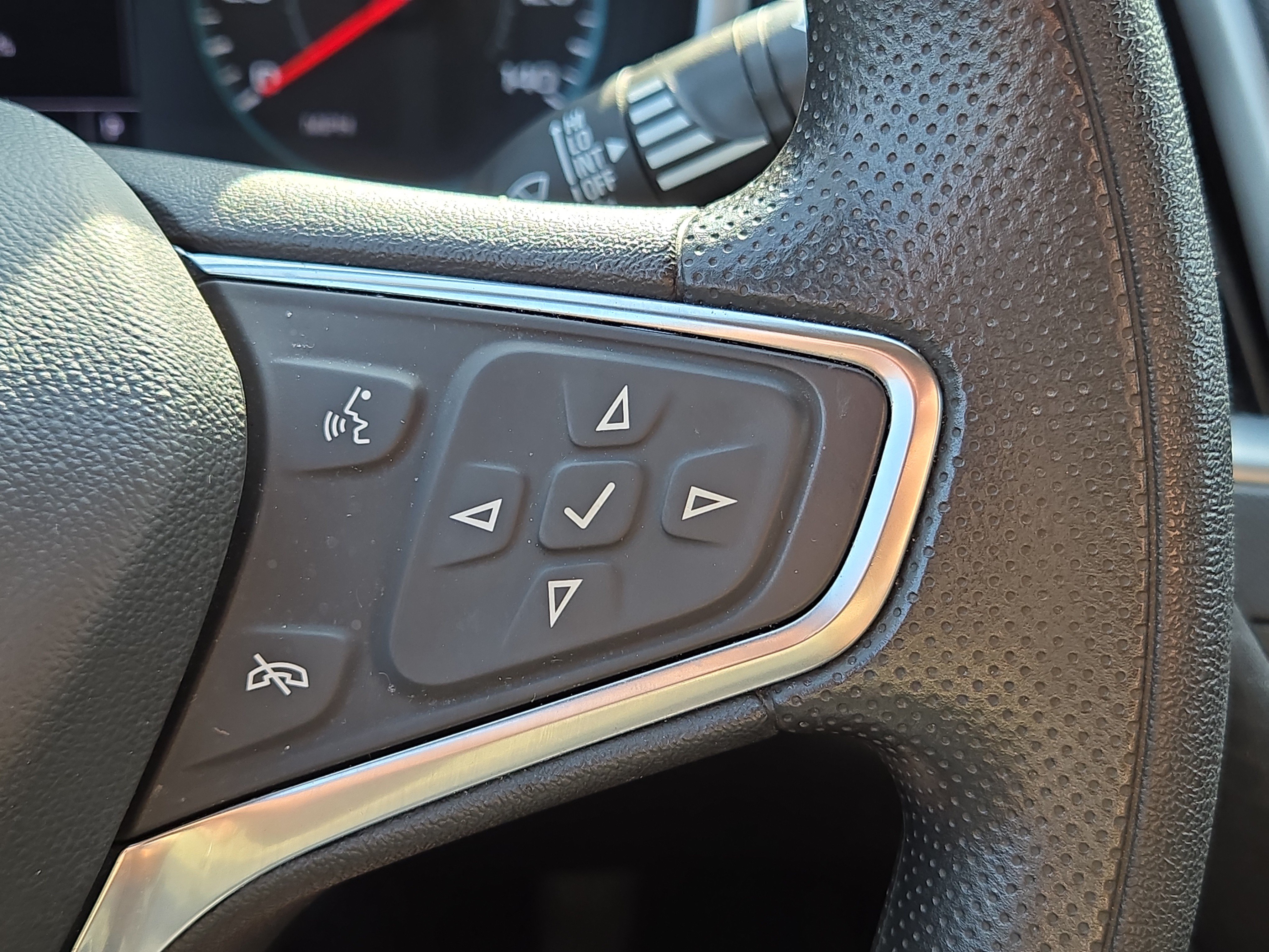 Certified 2024 Chevrolet Malibu LT FWD image 24