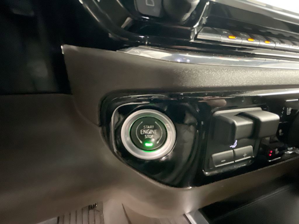 Certified 2023 Chevrolet Silverado 1500 LTZ image 17