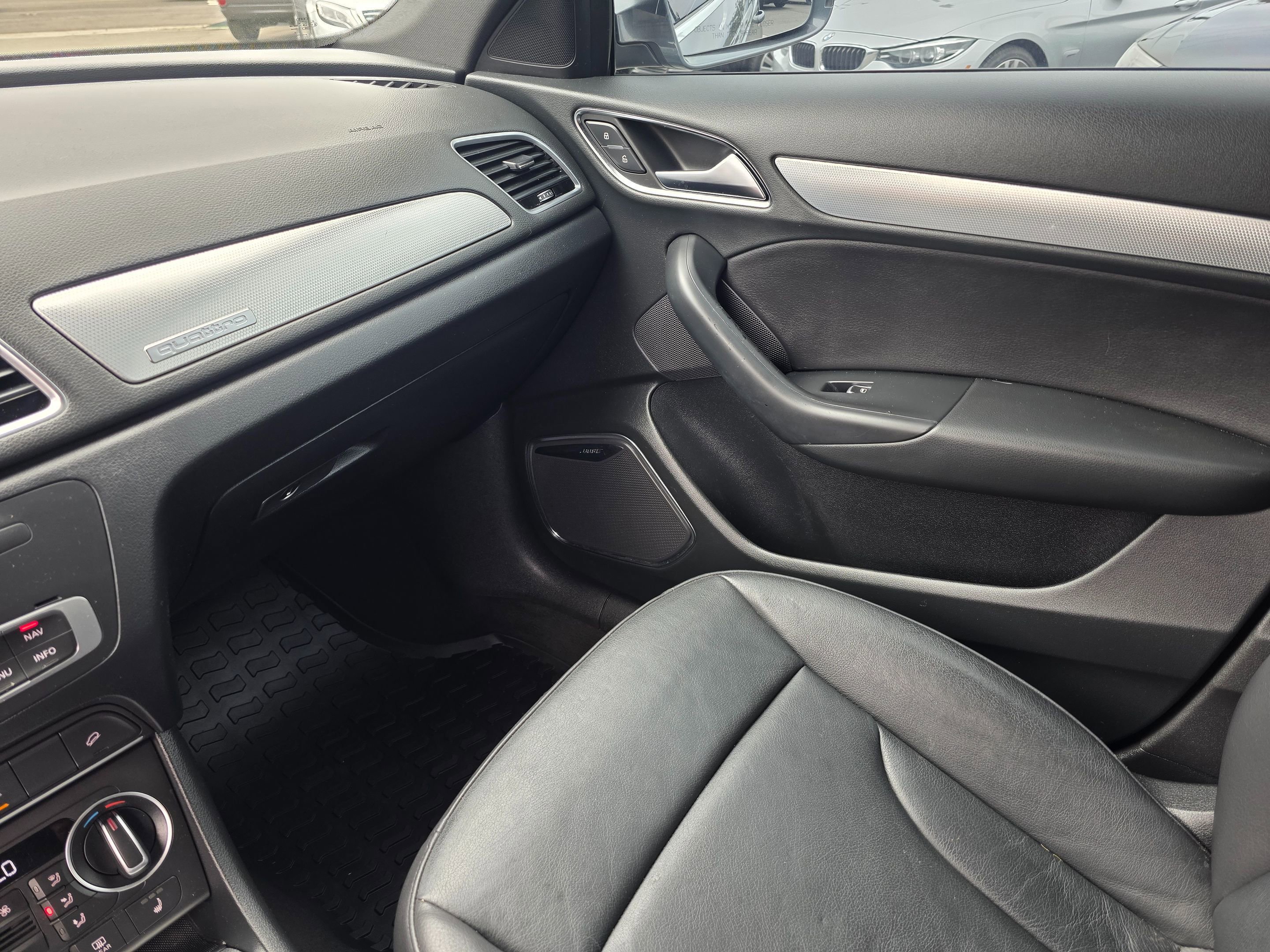 Used 2016 Audi Q3 2.0T Prestige AWD/4WD image 39