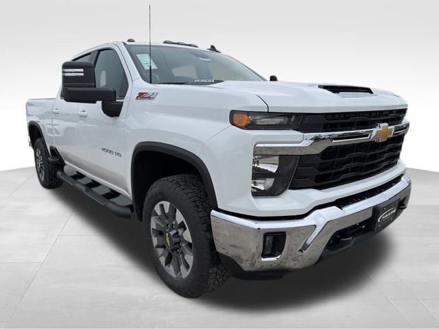 New 2026 Chevrolet Silverado 2500 LT video 1