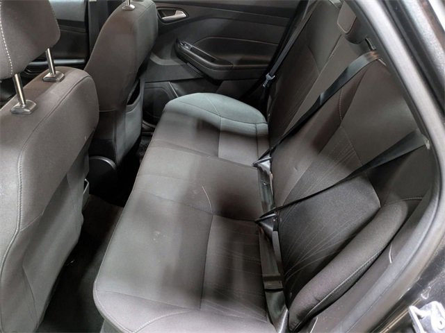 Used 2018 Ford Focus SE w/ SE Winter Package image 21