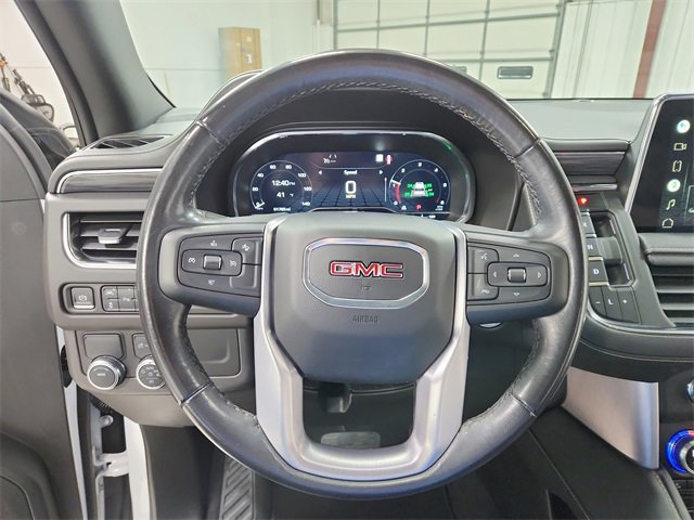 Used 2022 GMC Yukon XL SLT image 23