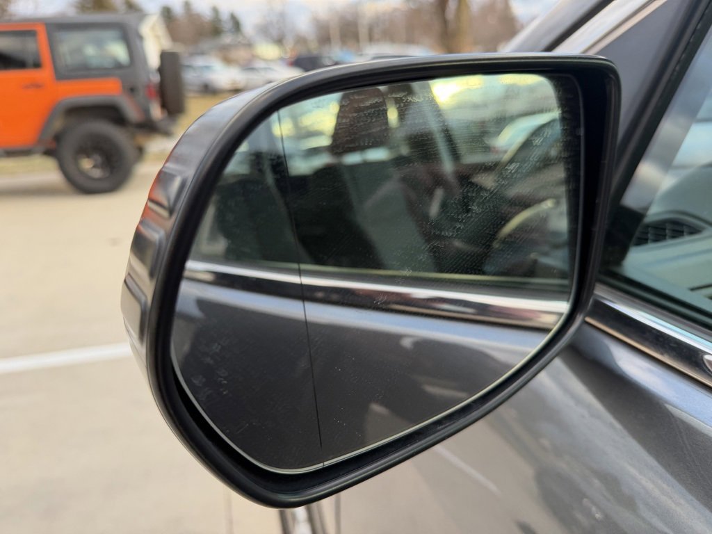 Used 2014 Honda CR-V LX image 9