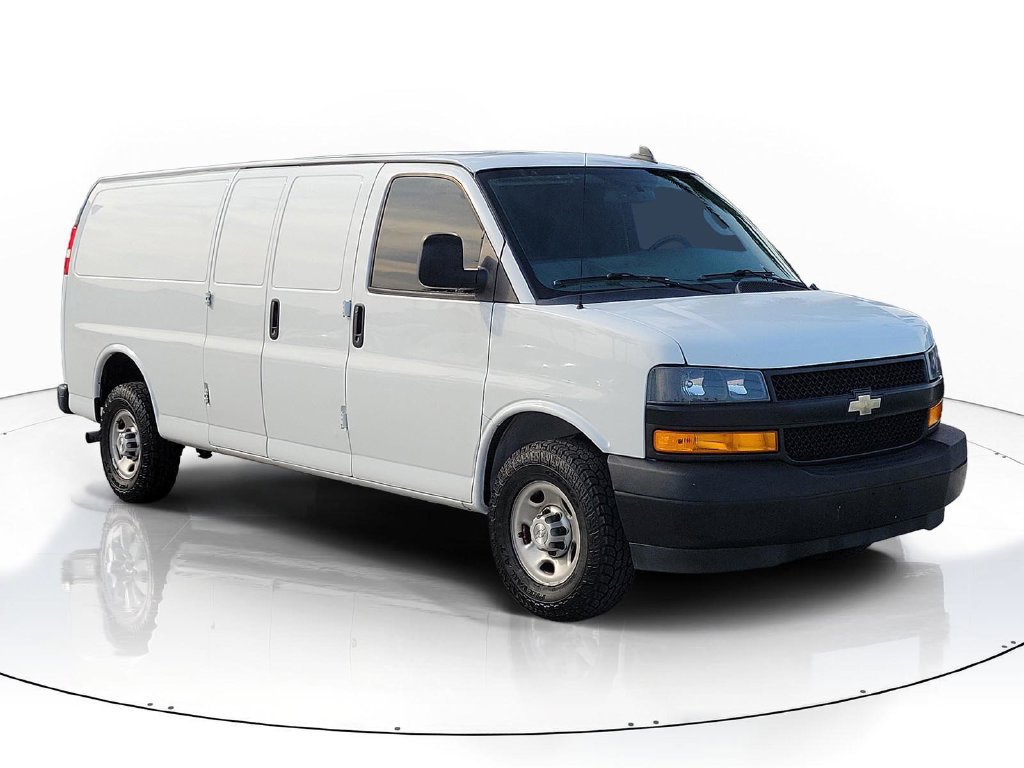 Used 2021 Chevrolet Express 2500 Extended w/ Driver Convenience Package RWD image 4