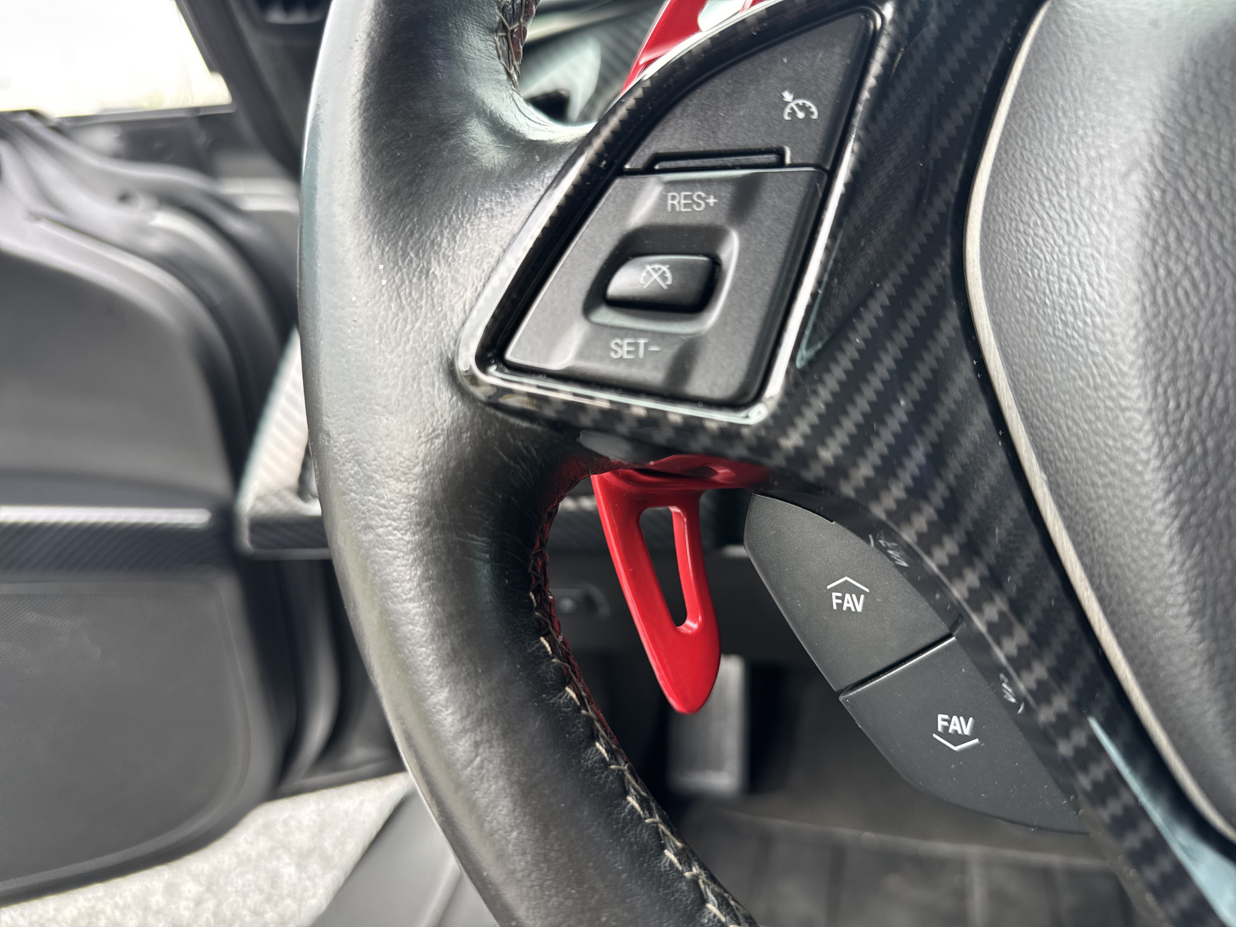 Used 2015 Chevrolet Corvette Stingray Coupe w/ 3LT Preferred Equipment Group RWD image 17